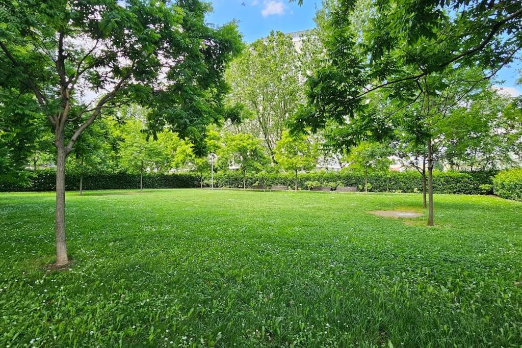 13th Floor, Garage Gratis, Metro M5 A 200mt, Giardino Giochi, Bicocca Mailand