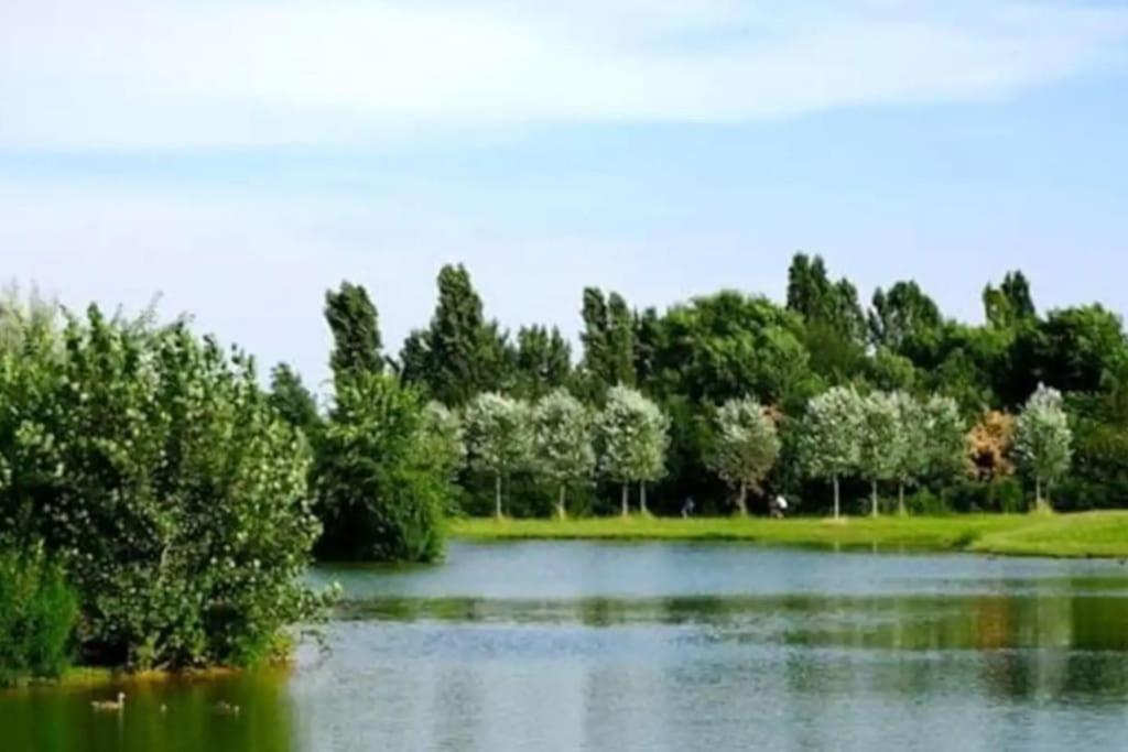 Apartment 13th Floor, Garage Gratis, Metro M5 A 200mt, Giardino Giochi, Bicocca Mailand
